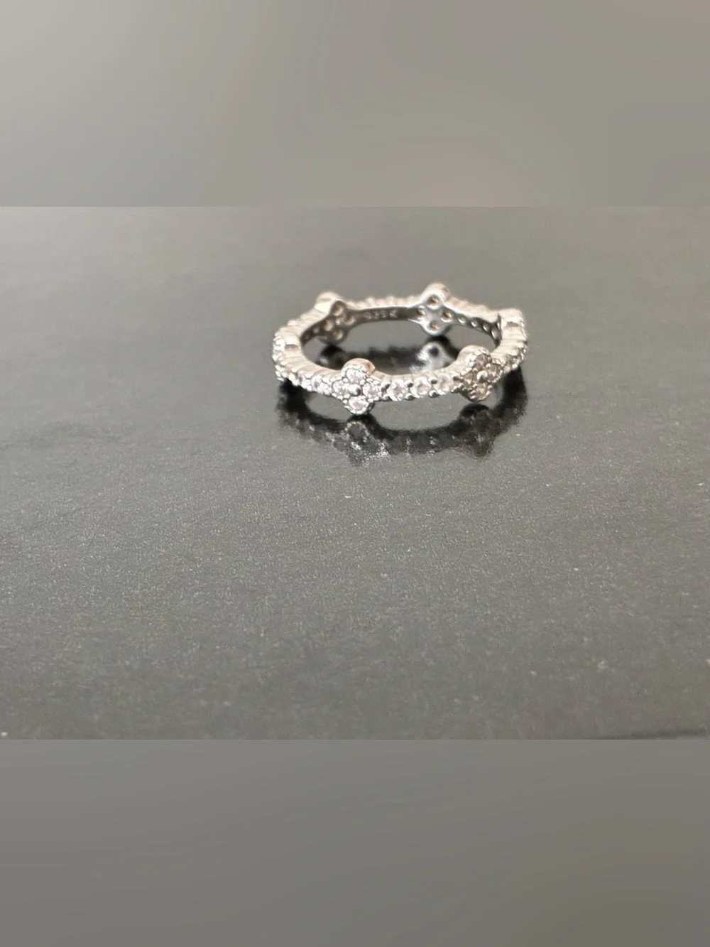 925 Sterling Silver Sz 7 Ring